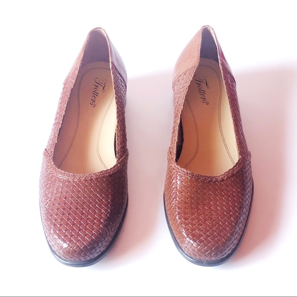 TROTTERS BROWN WOVEN LEATHER SLIP ON LOAFER SIZE 9 - Picture 9 of 13
